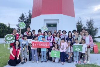為高美陸蟹留下安心回家的路　中市農業局與和潤企業邀大小朋友溫馨守護