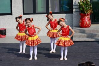 熱鬧開演！客家藝文活動社區巡迴展演　八月親子童樂