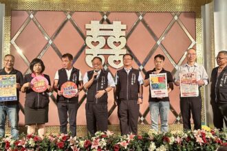 東南區里長聯誼深化合作交流　中市民政局長：辛勞可敬並預祝父親節快樂！