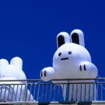 新月橋限定「兔兔Q」萌萌登場　雲朵裝置點亮新北河濱