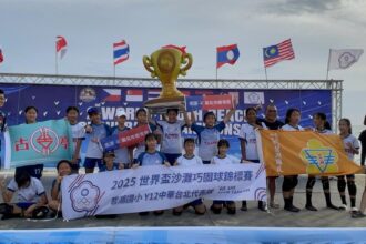 台北小女將揚威國際！碧湖、古亭國小聯手奪世界盃沙灘巧固球冠軍