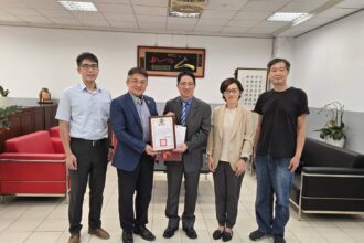 回饋母校！陳國青捐贈西門子旗艦軟體　助大安高工培育數位人才