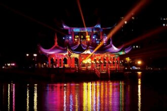 左營舊城，不應只有老街巡禮； 民進黨左楠區市議員參選人，薛兆基提八大政見。