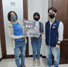 高雄區監理所落實「路口慢看停」　向貨運業者進行防制宣導