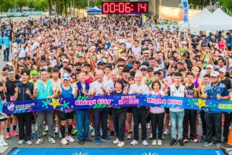 黃敏惠為雙潭星光路跑鳴槍　跑友揮汗感受「嘉義之肺」魅力