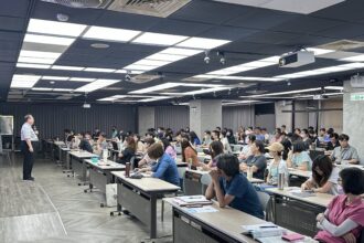 台灣學聯攜手南山及永平中學　助力400位教師AI　教學賦能