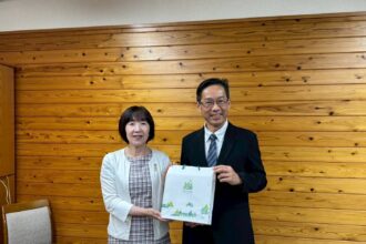 中市府經發局拜會姊妹市宮崎縣府　推動市政合作