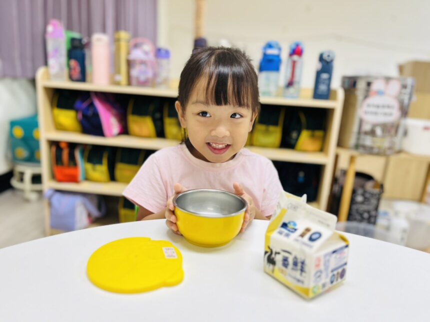 「台中有鈣讚」啟動！　中市府投入2.76億元讓24萬名學童開心喝鮮奶