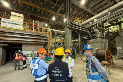 中市環保局長親率隊現勘中火燃氣機組　要求台電全面停機嚴格檢查