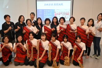 青銀共舞點亮未來　山海屯女孩展現培力成果