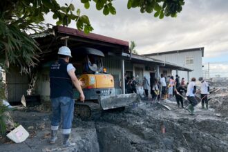 曙光初現！中市建設局持續馳援花蓮　清淤搶通助災區重現希望