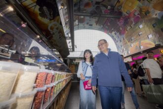 從傳統市場到地標　侯友宜參訪鹿特丹Markthal市場　觸發新北市場翻新靈感