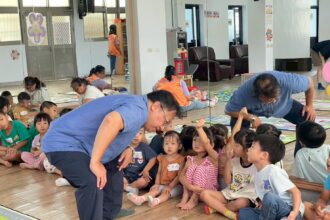 選玩具看孩子的生活脈絡　新北早療資源中心到偏區親職篩檢