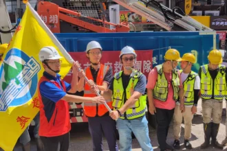 基隆支援花蓮災後復原工作　調派人力與車輛整備出發