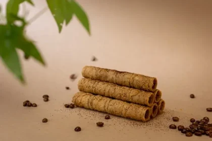 從五金職人到甜點匠人　屈世崇用一支蛋捲打造「節節高昇」的祝福