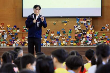 陳其邁開學日視察校園防疫整備　落實校園環境整潔維護師生健康