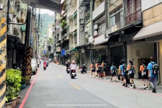 行人友善！基隆銘傳國中7時至8時啟動單向管制　保障師生通學安全