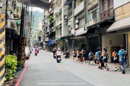 行人友善！基隆銘傳國中7時至8時啟動單向管制　保障師生通學安全