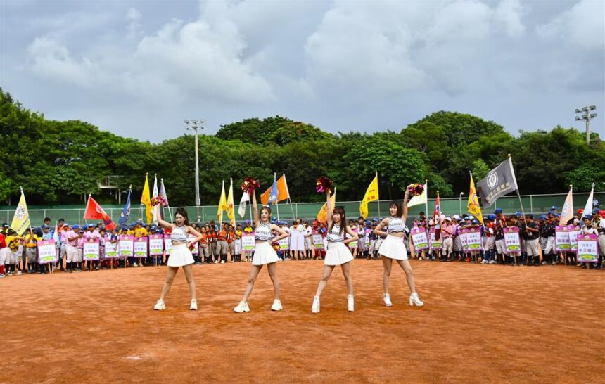 卦山盃全國棒球賽開打　72隊1500選手匯聚彰化