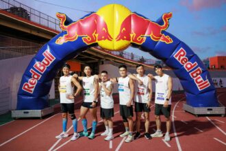 黃遠參賽心律狂飆情況超危急出動救護車 江振愷拋開綜藝搞笑形象完賽落淚向愛妻真情告白 孫國豪50歲拚混雙搭檔A-Lin姊黃莉要拚輸羸