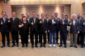 考試院副院長許舒翔新北市府座談   市長侯友宜：盼協助留才解決人力外流