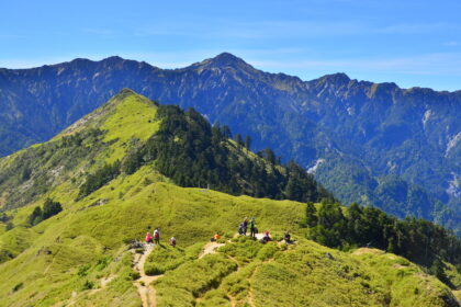 太魯閣國家公園新制上路！違規停車、攜寵物入生態區罰鍰提高