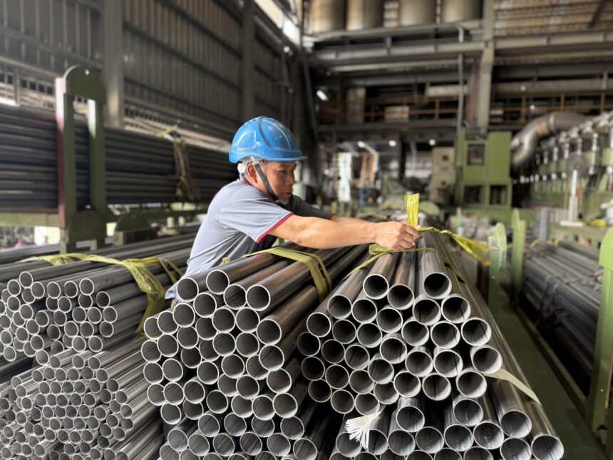 善用資源留任中階移工 不銹鋼大廠緩缺工、穩生產