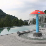 台南關子嶺 森之湯脈衝SPA親子水樂園 山林泳池相成映 泡湯戲水親子同樂