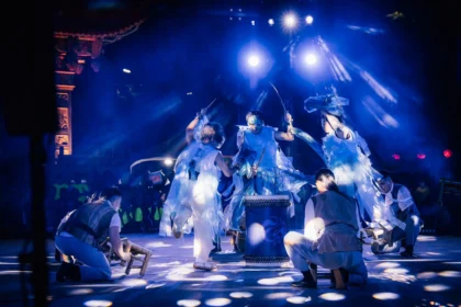 《藝術很有事》紀錄九天民俗技藝團30年自陣頭轉身廟口 劇場到登上國際