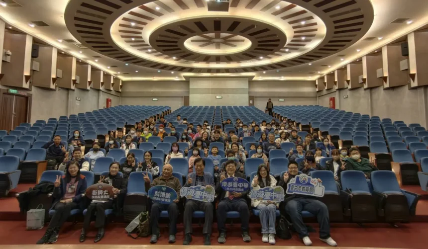 大師點亮台中科學天空！　中市教育局辦理「傑出科普講座」