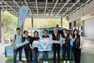 勞工局就業服務巡迴車深入校園、節慶活動　推動銀髮族與女力就業