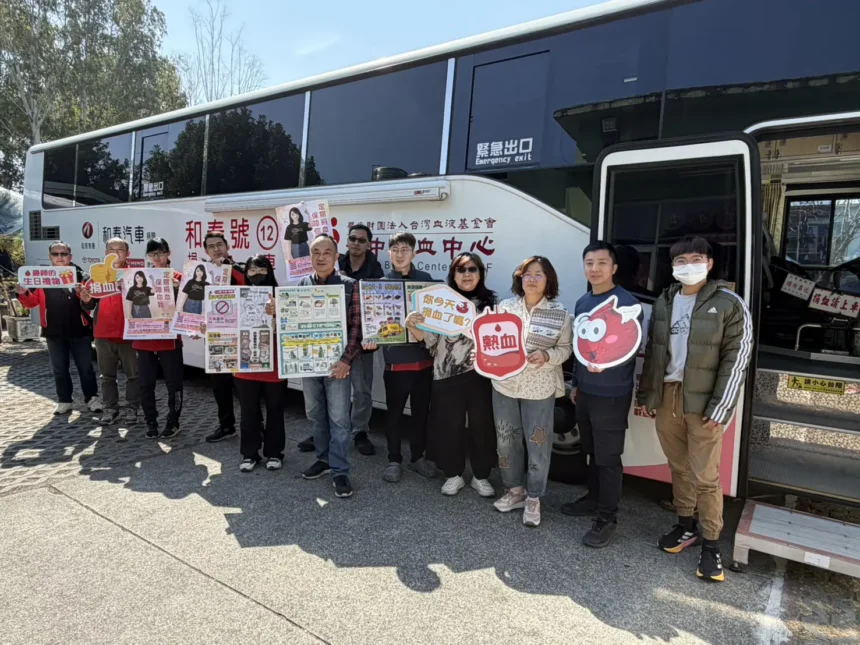 熱血迎新春！　中市環保局清潔隊挽袖捐血做公益
