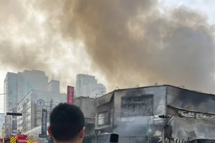 北屯區崇德路二段家具行火警　中市環保局已進行應變及空品監測