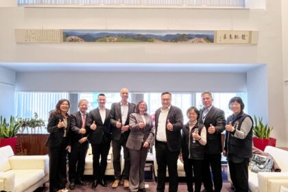 波蘭格利維采市訪團拜訪中市府　鄭副市長：盼攜手拓展智慧科技合作