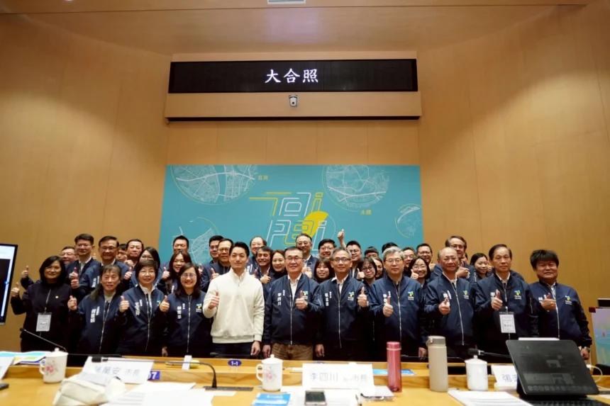 凝聚共識、穩健向前！蔣萬安主持台北隊策勵營　擘劃市政新藍圖