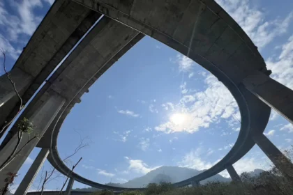 南投國姓咖啡節綠雕園區開幕  全新愛心景觀打卡點啟用