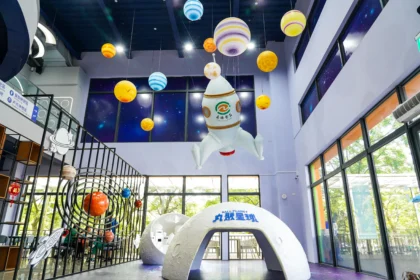 錯過阿里山雪景別遺憾　梅山公園「平地雪」白梅盛開迎遊客