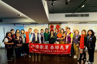 創世攜手高都同濟會送暖　捐助10萬元並以書法義賣　力挺「送禮到家」