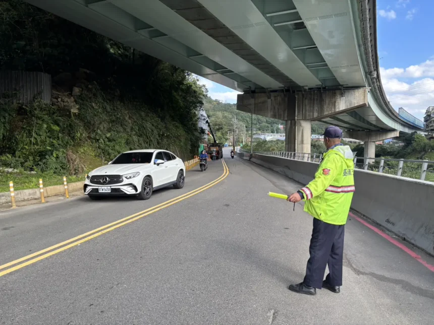 基隆市興隆街邊坡修復完成　15日傍晚恢復單線通車