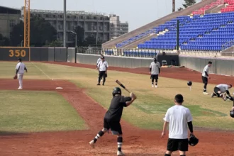 日韓棒球隊冬季移訓台灣　嘉義KANO百年球場成首選