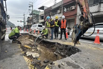 基隆八堵路漏水管線修復啟動　採不斷水施工27日前恢復通車