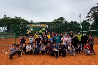 寒假動起來！竹山鎮舉辦學童網球育樂營　培養運動風氣