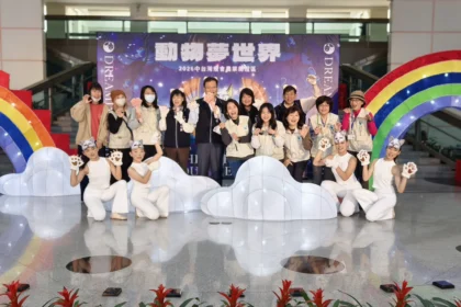 以光守護動物 　2026中台灣燈會「動物夢世界」燈組暖心亮相