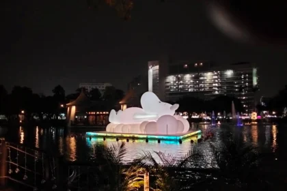 周末搶好禮快到「台中公園」！　拍姆明、拿提燈、再享划船加碼