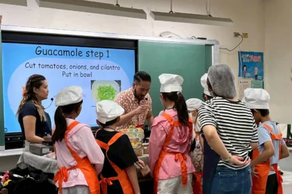 113年達成「校校有外師」！　中市《台中學‧雙語》走讀課程深化在地國際力