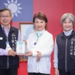 台中市橋梁維護再締「金路獎」六都第一佳績！　建設局於市政會議獻獎共享榮耀