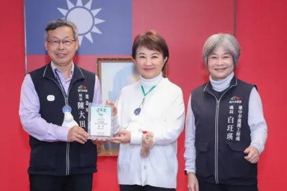 台中市橋梁維護再締「金路獎」六都第一佳績！　建設局於市政會議獻獎共享榮耀