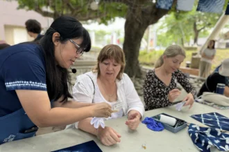 葫蘆墩文化志工「推波助染」　 藍染工藝表現台中城市美學