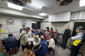 要過年了賭一把　警據報逮21人查扣百萬元賭資