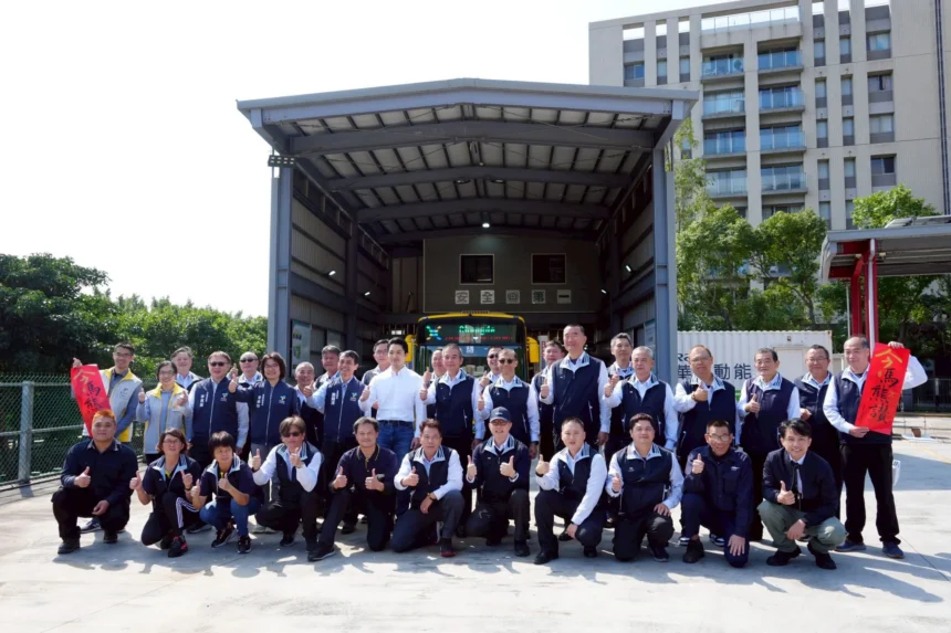 春節連假將至　蔣萬安慰問公車駕駛長感謝堅守崗位